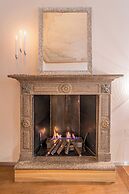 Rovelli 41 by Rent all Como