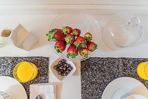 Rovelli 41 by Rent all Como