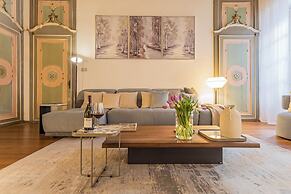 Rovelli 41 by Rent all Como