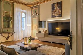 Rovelli 41 by Rent all Como