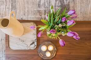 Rovelli 41 by Rent all Como