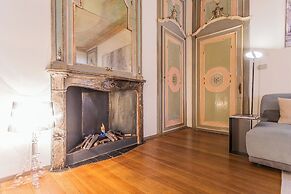 Rovelli 41 by Rent all Como