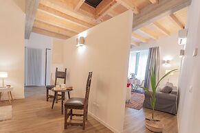 Luxury Apartments in Villa Cardinal Ciceri by Rent all Como