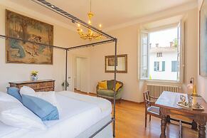 Luxury Apartments in Villa Cardinal Ciceri by Rent all Como