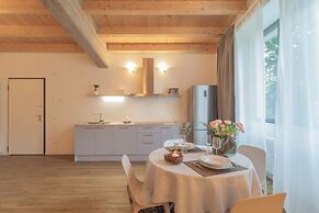 Luxury Apartments in Villa Cardinal Ciceri by Rent all Como