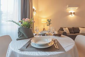 Luxury Apartments in Villa Cardinal Ciceri by Rent all Como