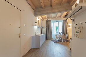 Luxury Apartments in Villa Cardinal Ciceri by Rent all Como