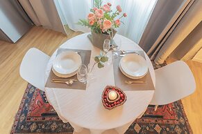 Luxury Apartments in Villa Cardinal Ciceri by Rent all Como