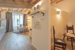 Luxury Apartments in Villa Cardinal Ciceri by Rent all Como