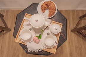 Luxury Apartments in Villa Cardinal Ciceri by Rent all Como