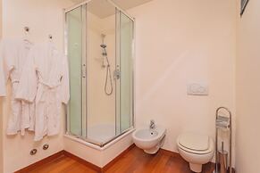 Villa Infinity by Rent all Como