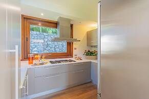 Villa Infinity by Rent all Como