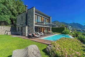 Villa Infinity by Rent all Como