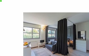 Black Loft Como by Rent all Como