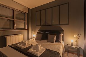 Black Loft Como by Rent all Como