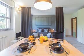 Black Loft Como by Rent all Como
