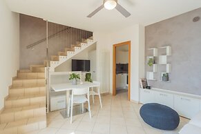 Blue Bliss Apartment by Rent all Como