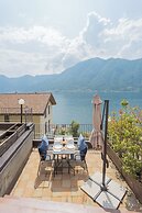 Blue Bliss Apartment by Rent all Como