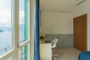 Blue Bliss Apartment by Rent all Como