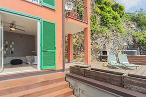 Blue Bliss Apartment by Rent all Como