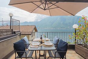 Blue Bliss Apartment by Rent all Como