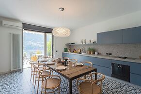 Vista Lario by Rent all Como