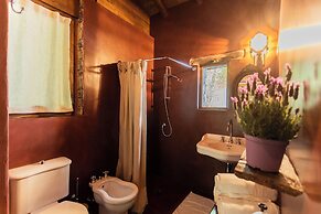 The Writer's Nest by Rent all Como