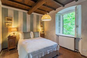 Villa Riva Bellagio With Pool by Rent all Como