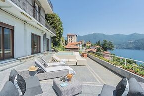 Villa Chiara Moltrasio With Private Garden by Rent all Como