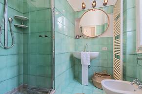 Villa Chiara Moltrasio With Private Garden by Rent all Como