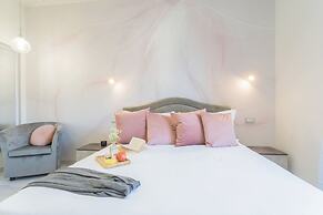 Cernobbio Dream Suites by Rent all Como