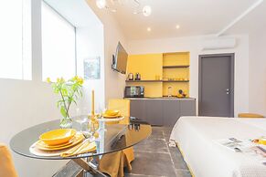 Como Dreams Apartments by Rent all Como