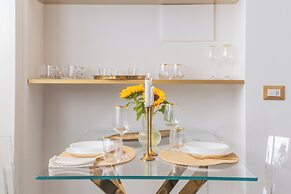 Como Dreams Apartments by Rent all Como