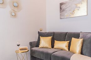 Como Dreams Apartments by Rent all Como