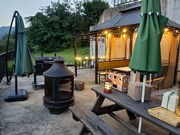 Mirinae Lakeside Marine Villa