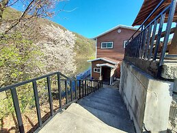 Mirinae Lakeside Marine Villa