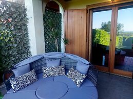 Red Villa With Shared Pool and Private Garden is the new Black on Lake