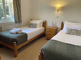 3BR Cosy Coastal Cottage With Wifi, Parking