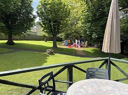 3BR Cosy Coastal Cottage With Wifi, Parking