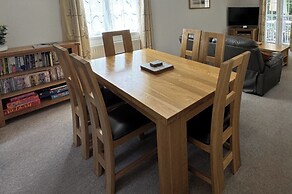 3BR Cosy Coastal Cottage With Wifi, Parking