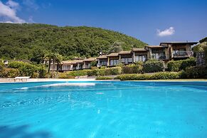 Blue Villa With Shared Pool and Private Garden Near Salò