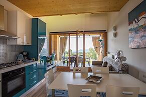 Terraced House With Shared Pool
