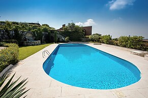 Blue Villa With Shared Pool and Private Garden Near Salò