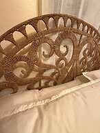 Brand New Coral Reef Suite Located in Paradise Island Estate