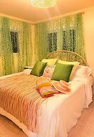 Brand New Coral Reef Suite Located in Paradise Island Estate