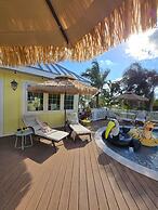 Brand New Coral Reef Suite Located in Paradise Island Estate