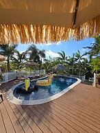 Brand New Coral Reef Suite Located in Paradise Island Estate