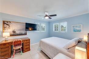 Brand New Coral Reef Suite Located in Paradise Island Estate