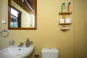 Sofiana s Garden Retreat w Private Pool