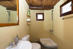 Sofiana s Garden Retreat w Private Pool